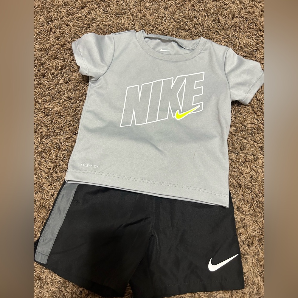Nike Gray and Black Kids Dri-FIT Outfit